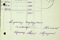 256
